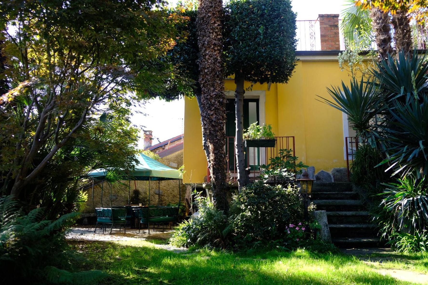 Garden Apartment Леза Экстерьер фото